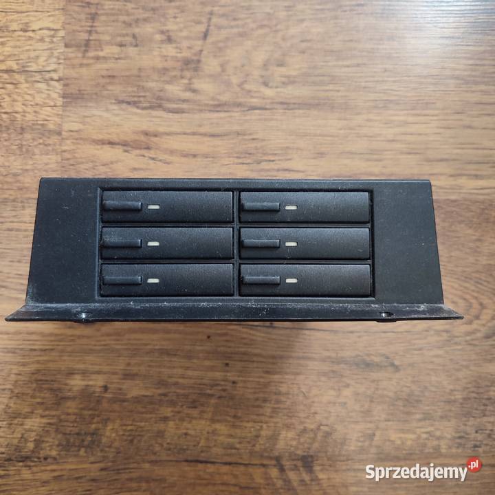 Schowek na kasety Mercedes W202 Lubin