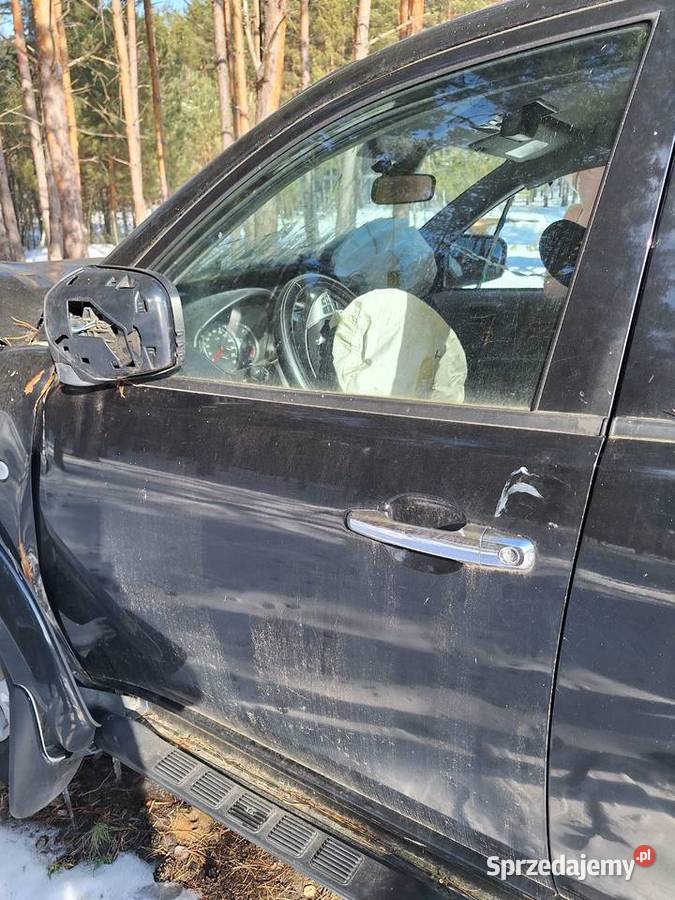 Mitsubishi L200 2011r uszkodzony uszkodzony Biłgoraj sprzedam