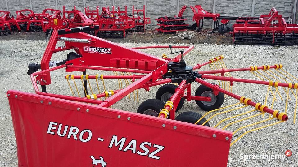 Zgrabiarka karuzelowa Euro Masz wałek w łódzkie