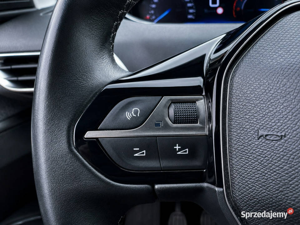 Peugeot 3008 II 2016 121000km Sadlno