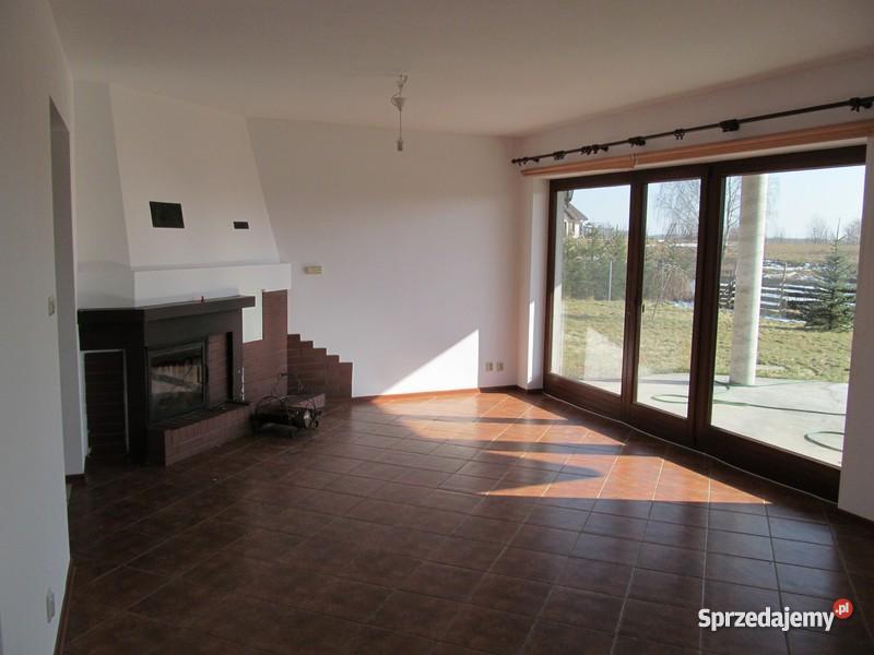 dom w miejscowości Rozgity koło Olsztyna Rozgity