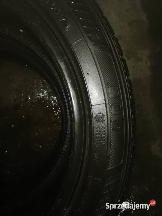 TOYO CELSIUS 19550 R15 82H MS 15cale Zbaków Górny sprzedam