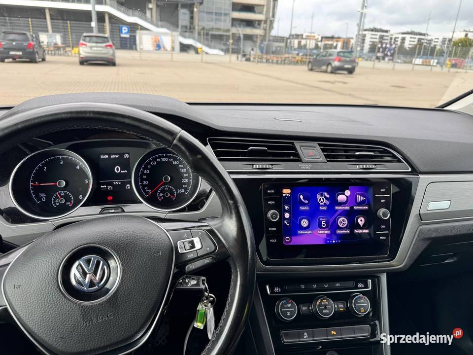 Volkswagen Touran 20 TDI 150 2019 Manual Pozostałe Poznań sprzedam