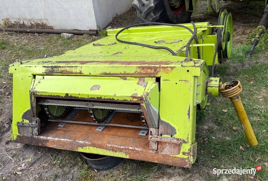 Podajnik pochyły gardziel z rewersem claas Do kombajnów Zahajki