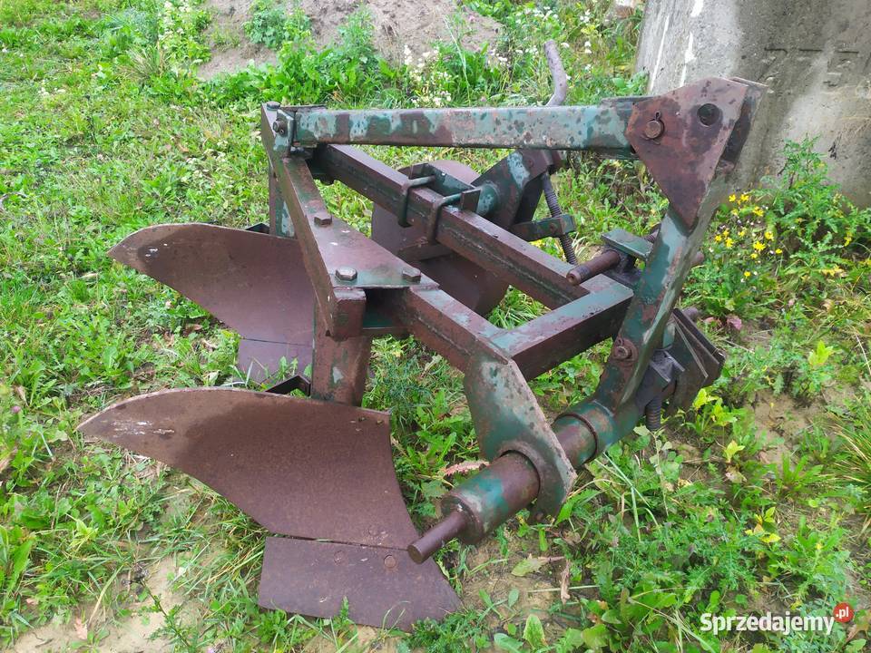 Pług ciągnikowy dwuskibowy Grudziądz do c330 t25