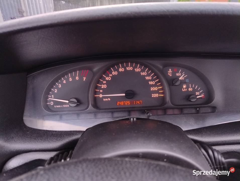 Sprzedam Opel Vectra b 99 16 benzyna ładna Damasławek
