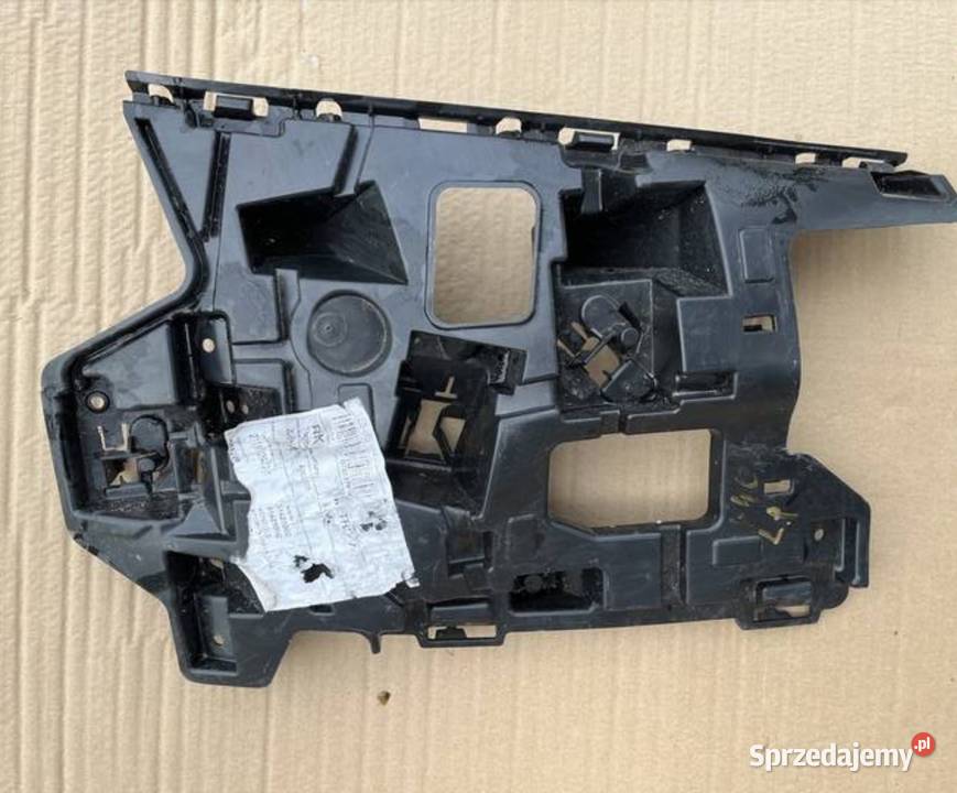 VOLVO V40 1218 ŚLIZG MOCOWANIE ZDERZAKA PRAWY Międzychód