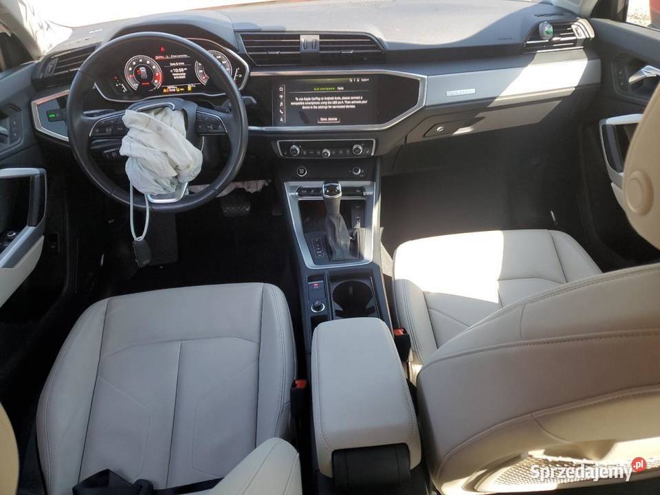 Audi Q3 2021 20 quattro sline uszkodzona w Żórawina sprzedam