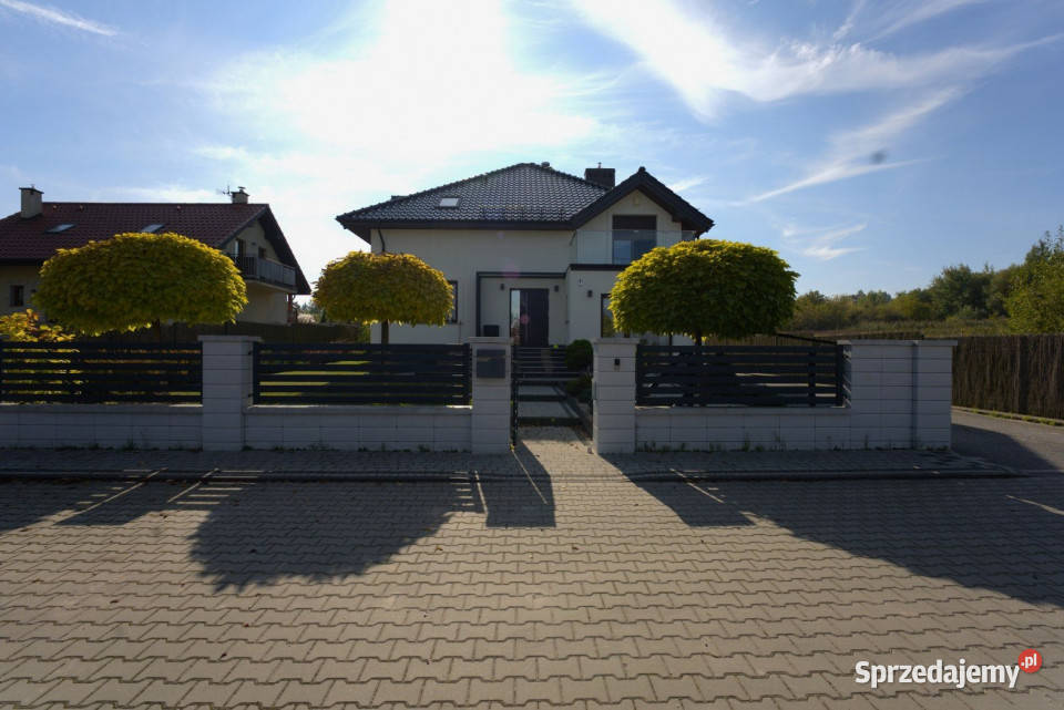 Dom wolnostojący sprzedam 205m2 Kielce mieszkalny