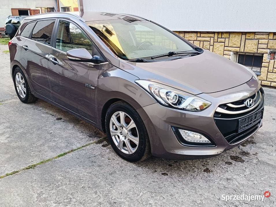 Hyundai i30 2013 16GDI BlueDrive kombi i30 Trzcianka