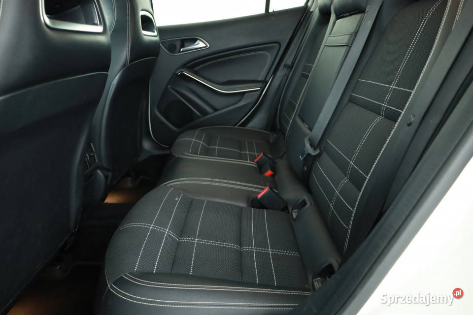 Mercedes GLA GLA 250 4MATIC nieuszkodzony Piaseczno sprzedam