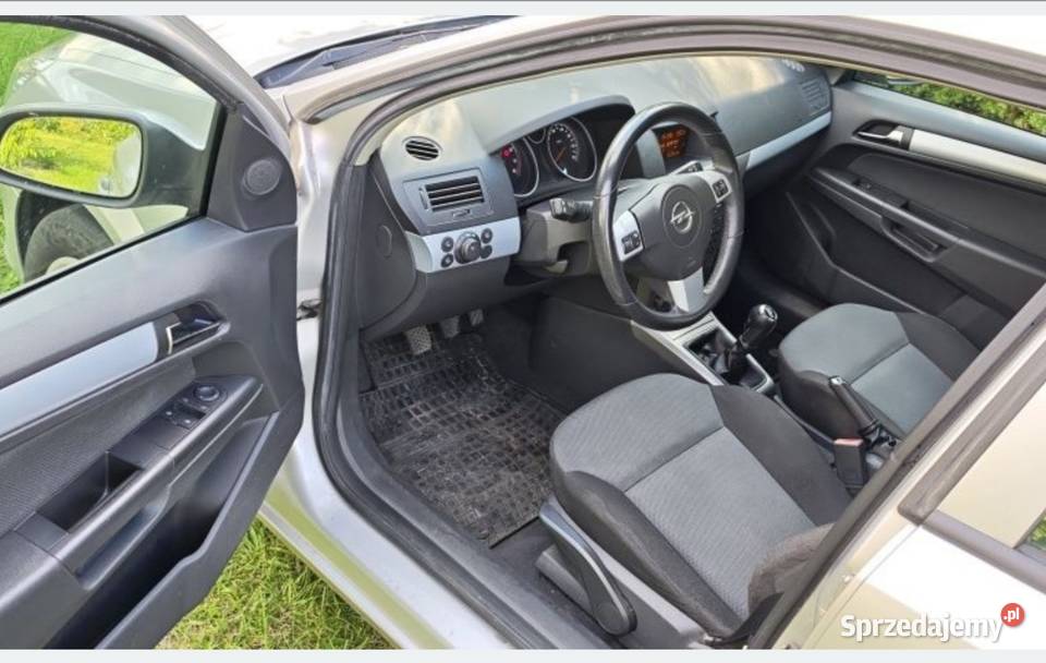 Opel Astra H 18b