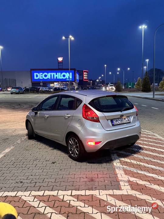 Ford Fiesta Mk7 125 benzyna Niski Przebieg 143 Wrocław sprzedam