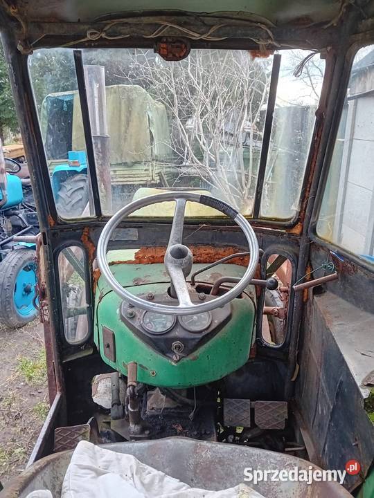 Ursus C4011 C360 C355 C330 z turem Bieżeń