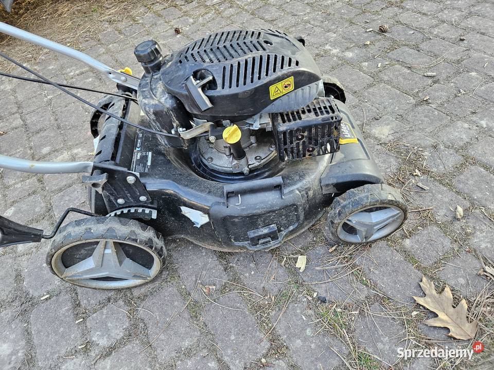 Kosiarka spalonowa z napedem Lider 46 Lublin