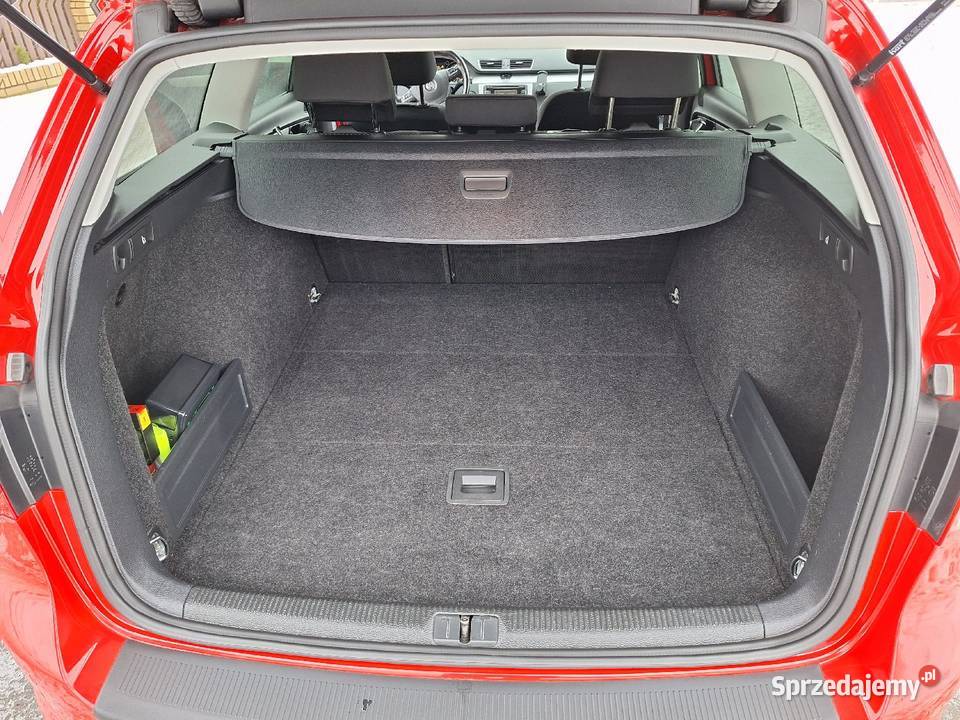 VOLKSWAGEN PASSAT B7 16 TDI KOMBI 2011 R Biała Podlaska