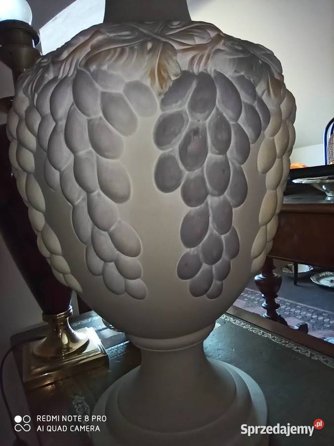 Lampa z wonogronami Nowa Made in Italy Gdańsk