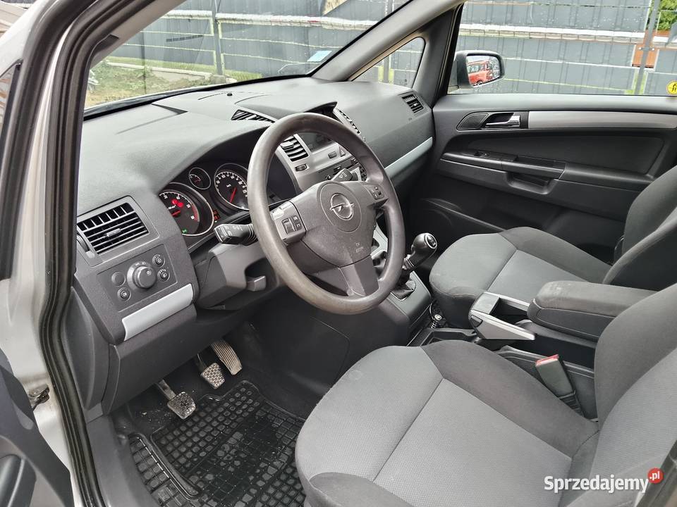 Zadbany Opel Zafira 7 miejsc Okazja małopolskie Miechów sprzedam