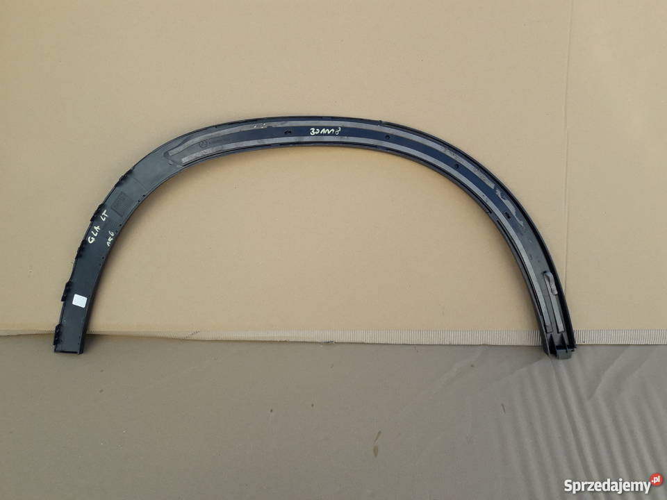 MERCEDES GLA LISTWA BŁOTNIKA LEWY PRZÓD lubuskie