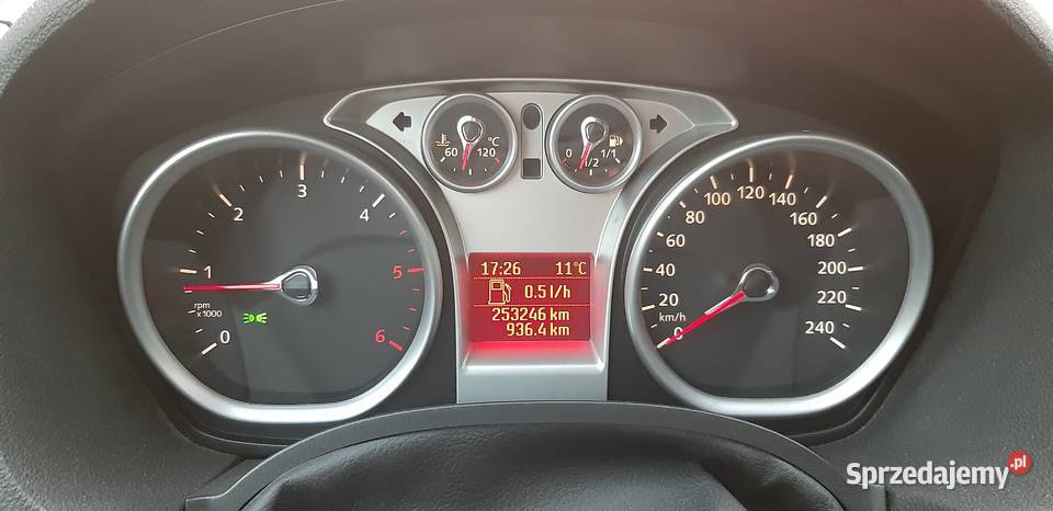FORD KUGA napęd 4x4 mazowieckie Zakręt