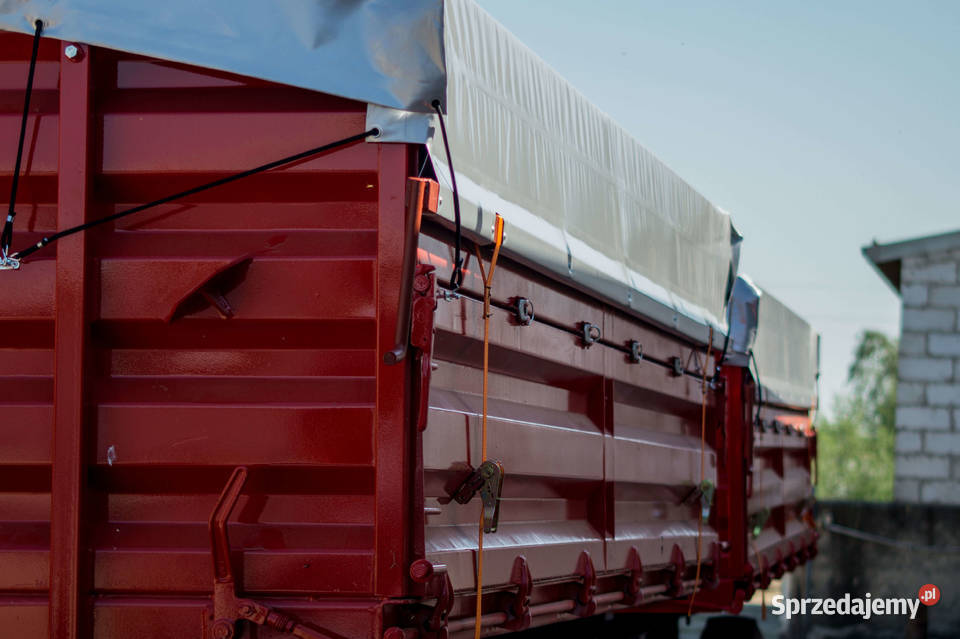 Gruba plandeka na przyczepę rolniczą 900gm2 Przyczepy rolnicze Antoninek