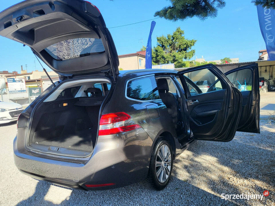 Peugeot 308 SW 12 Turbo 130 I Właściciel Org 1199cm3 Pabianice