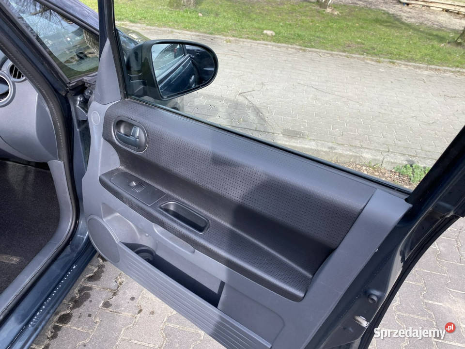 Mitsubishi Colt Opony wielosezonoweKlimatyzacja garażowany Wejherowo sprzedam
