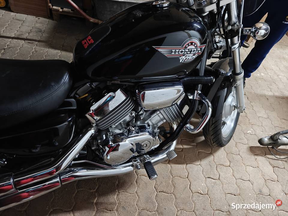 Honda VF 750 Magna Libiąż