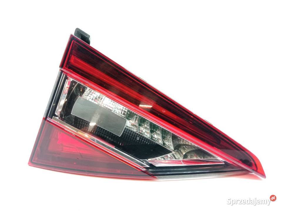 LAMPA TYŁ W KLAPĘ LEWA KOMBI EUROPA 3V9945307F świętokrzyskie