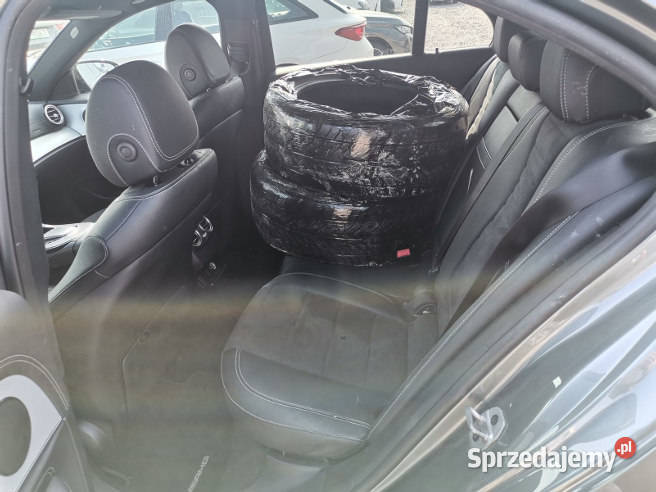 MERCEDESBENZ E 220 D 2022 199300 ccm 200 automatyczna Warszawa