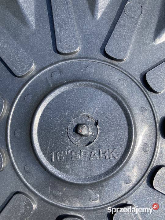 Kołpak uniwersalny Spark 16 mazowieckie