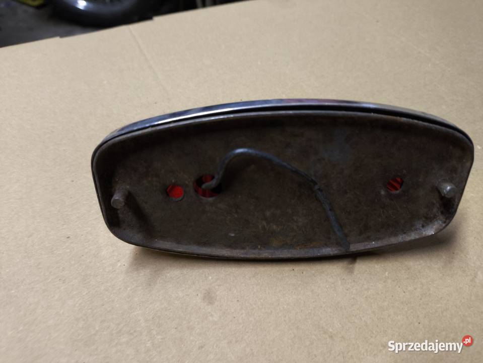 Lampa tył czerwona zsm warszawa m20 pobieda Motoryzacja podkarpackie Lutoryż