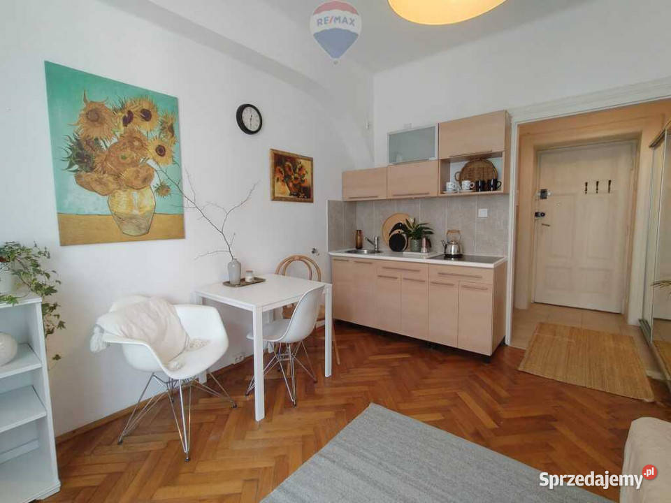 Kawalerka 100m Plant z Parkingiem kamienica małopolskie Kraków