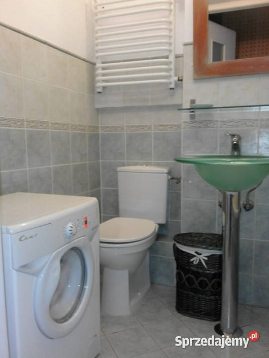 Biznesowe Centrum Warszawy Rok budowy 1970 Warszawa