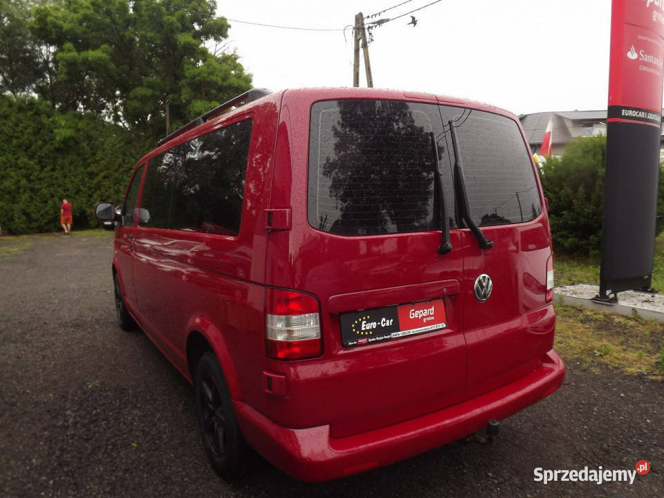 Volkswagen Transporter 9 osobowy T5 1968cm3