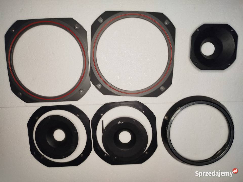 Aluminiowe i plastikowe pierścienie Unitra łódzkie Zgierz