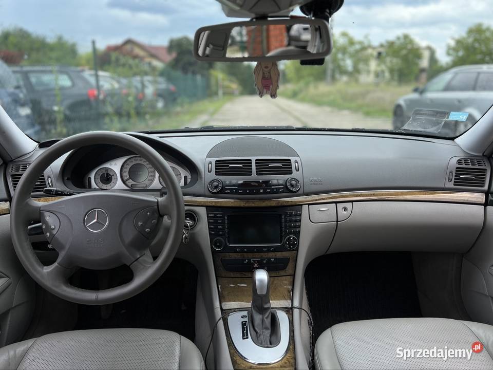 MercedesBenz W211 automat książka serwisowa Bielsko-Biała