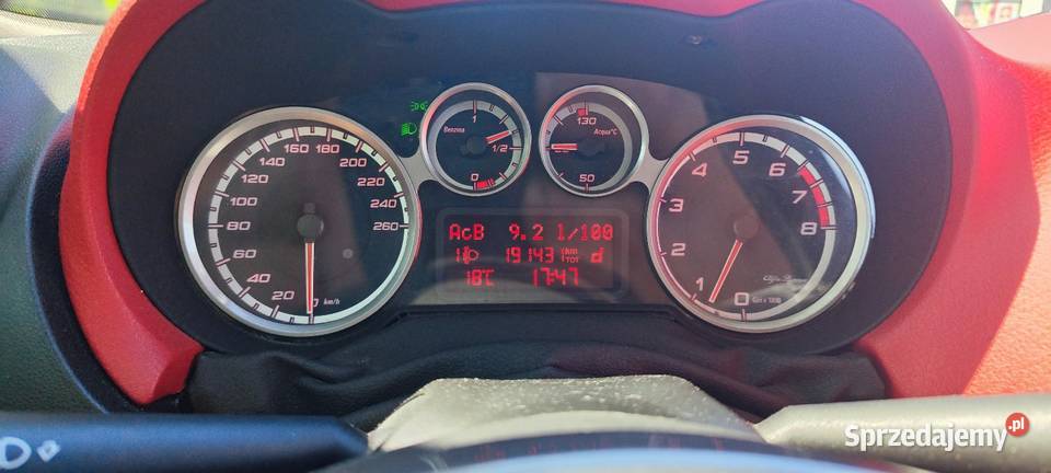 Alfa Romeo MiTo 14 Benzyna 2009 Klimatyzacja czerwony Myślenice sprzedam