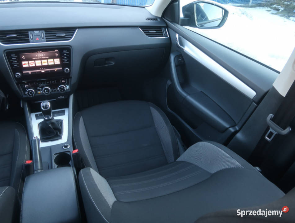 Skoda Octavia 15 TSI elektryczne lusterka łódzkie Łódź