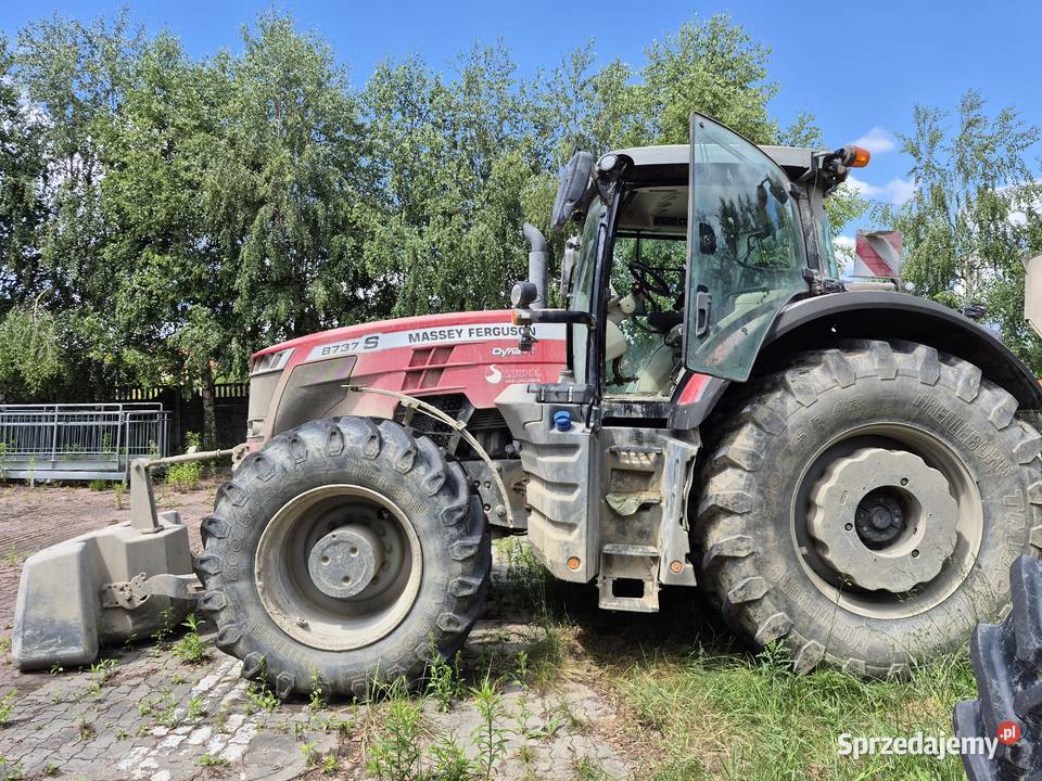 DWA CIĄGNIKI MASSEY FERGUSSON MF8737 Kielce sprzedam