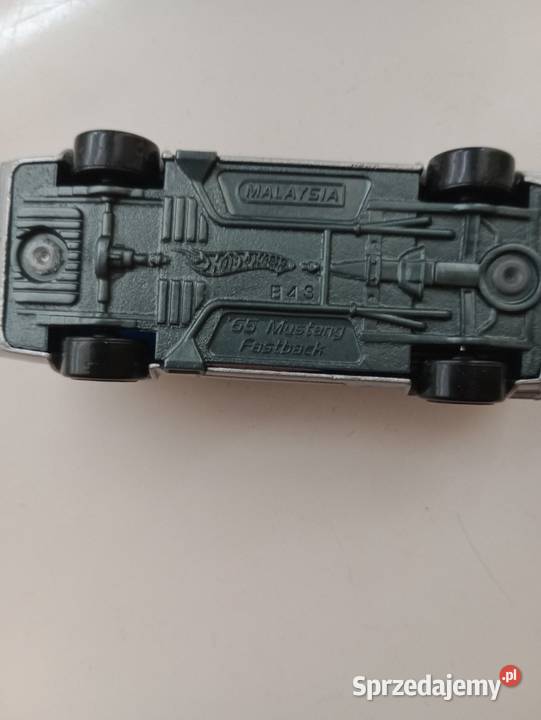 Hotwheels ford mustang fastback 65 Radom