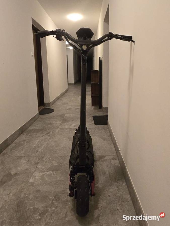 Sprzedam hulajnogę elektryczną motus