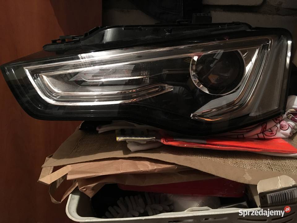 Reflektor Xenon lewy Audi A5 S5 Lift 8T0941005C osobowe