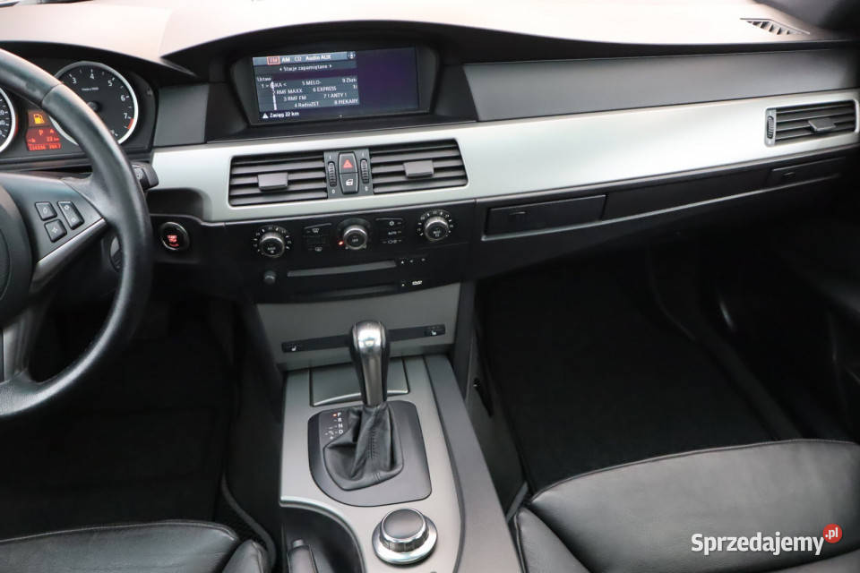 BMW 5 530i czujnik parkowania