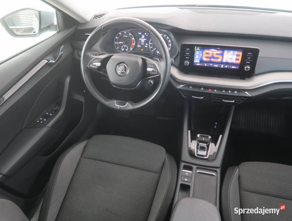 Skoda Octavia 10 TSI etec hybryda Bielany Wrocławskie