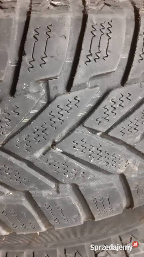 Koła z oponami zimowymi 1756514 peugeot