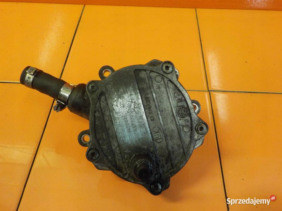 BMW X5 E53 48 V8 05r 360 N62 vacum pompa 7525075