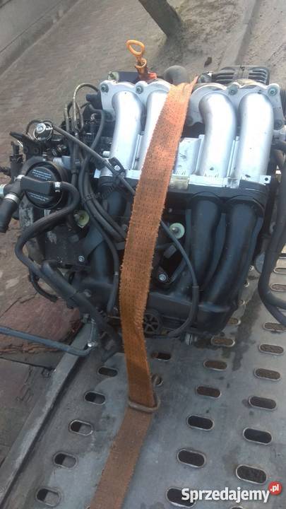 Silnik benzynowy 18 VW SKODA kod AGN 138 Margonin