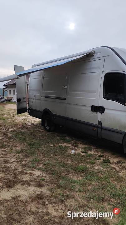 Iveco Daily 50C15V 206 30150 EU4 Blaszak 2010r 1000kg Konin sprzedam