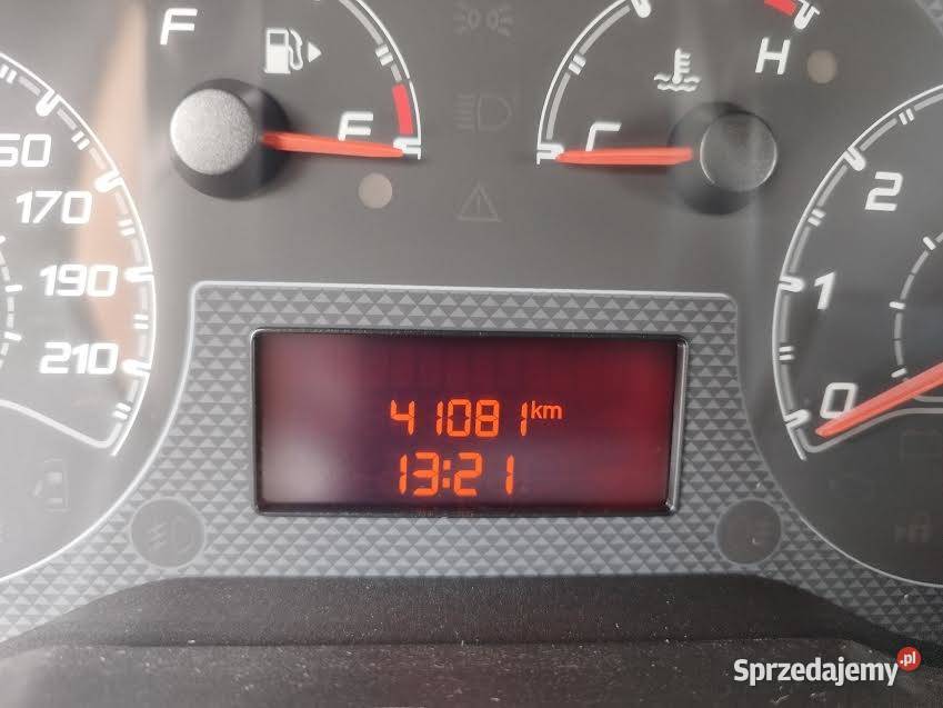 Fiat Fiorino 14 benzynagaz F 23 hak bezwypadkowy Trzebnica